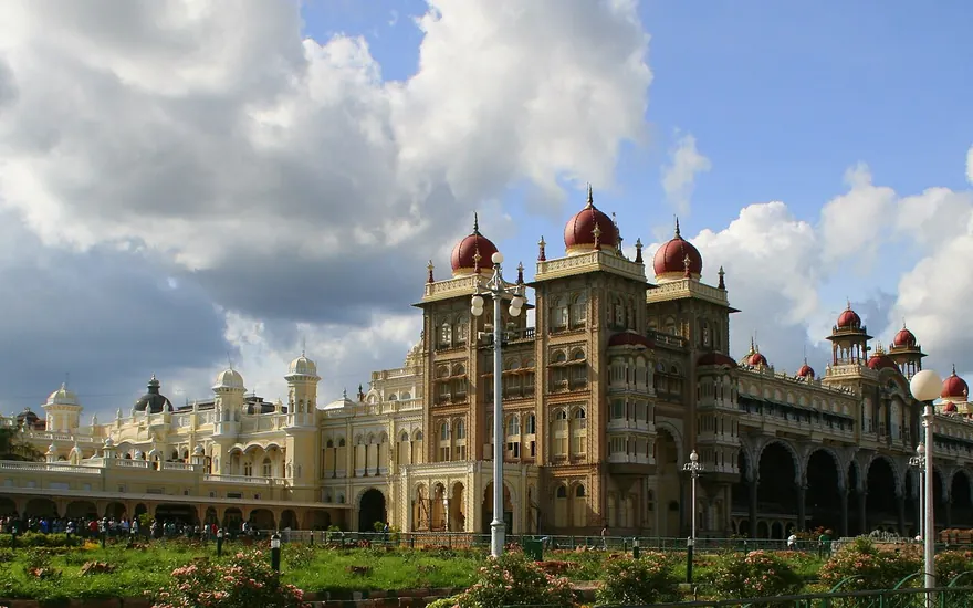 Mysore Palace (1)